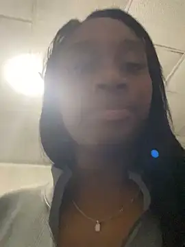 Snapshot of EscorpiLeoncita chatting on 03/12/25, 11:54 EscorpiLeoncita online show from 03/12/25, 11:54