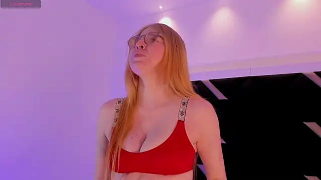 Snapshot of Alexa_Handler chatting on 12/16/25, 06:34 Alexa Handler online show from 12/16/25, 06:34