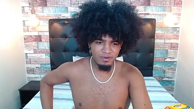 JaicobRuneer online show from 04/08/26, 02:24