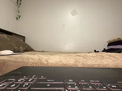 Snapshot of Kittyymaze1 chatting on 09/16/25, 12:17 Kittyymaze1 online show from 09/16/25, 12:17