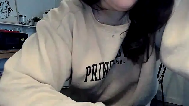 Kittyymaze1 online show from 03/04/26, 12:46