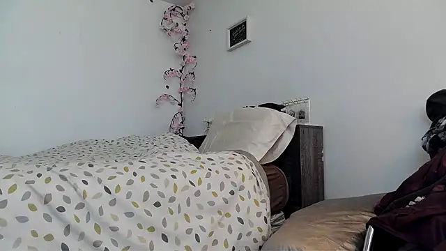 Kittyymaze1 online show from 05/26/26, 12:14