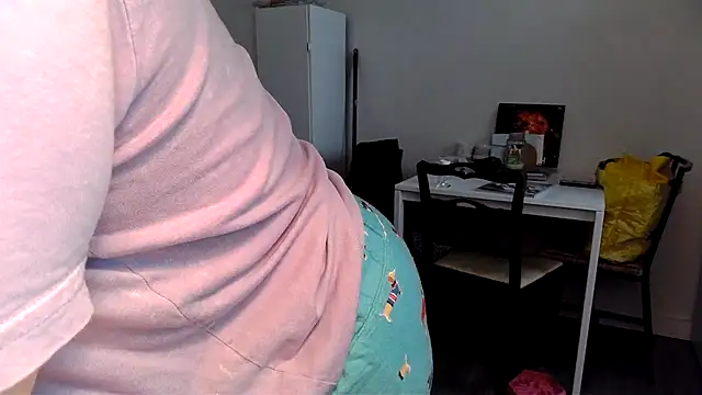 Kittyymaze1 online show from 01/12/26, 02:02