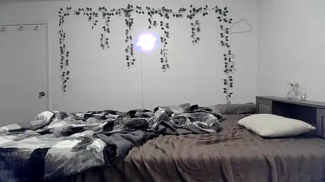 Kittyymaze1 online show from 02/01/26, 10:19