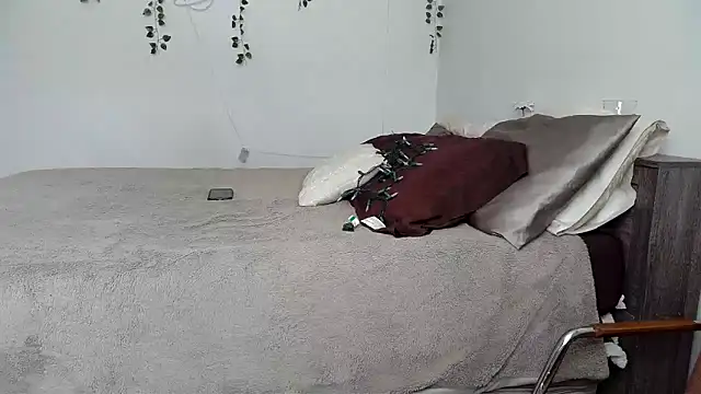 Kittyymaze1 online show from 01/06/26, 08:13