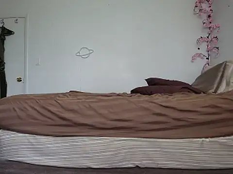Kittyymaze1 online show from 05/15/26, 02:04