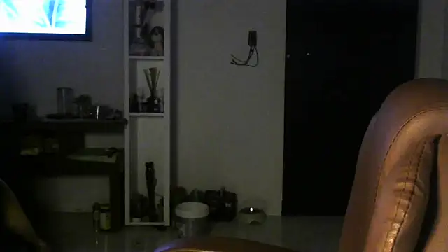 LUNYYA online show from 06/01/26, 10:09