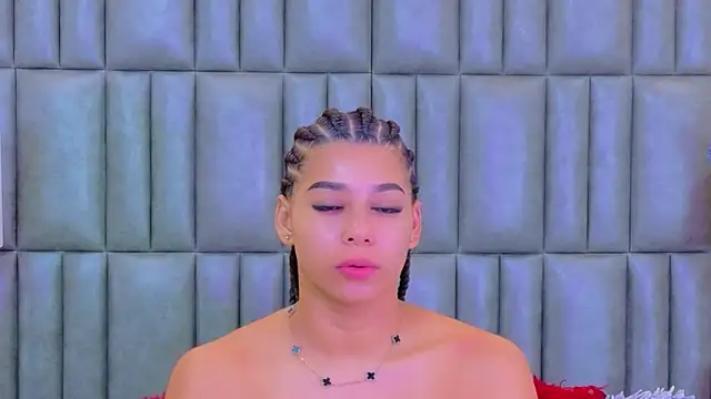 TiaraRosse online show from 03/13/26, 11:37