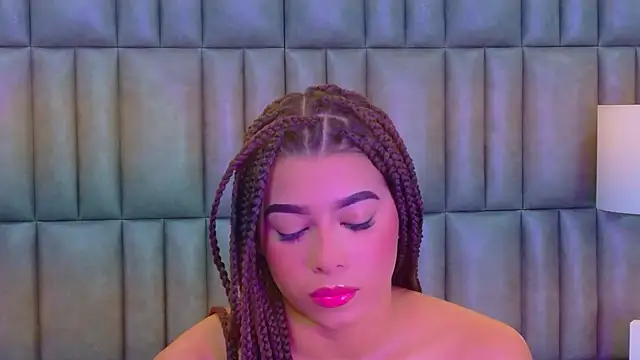 TiaraRosse online show from 02/08/26, 03:37