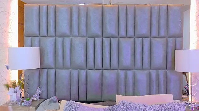 Snapshot of TiaraRosse chatting on 06/26/26, 12:11 TiaraRosse online show from 06/26/26, 12:11