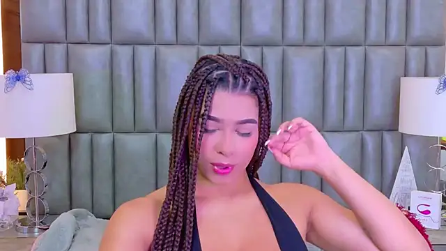 TiaraRosse online show from 02/03/26, 01:27