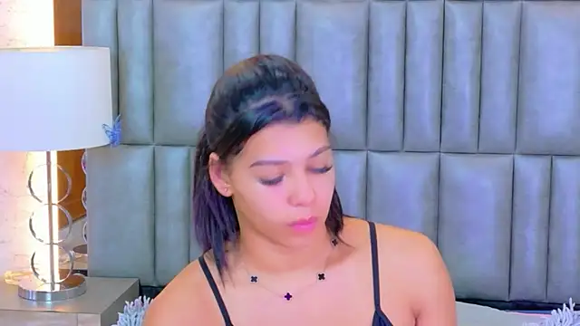 TiaraRosse online show from 03/08/26, 03:43