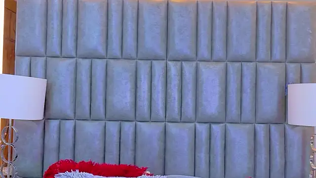 TiaraRosse online show from 03/21/26, 12:09