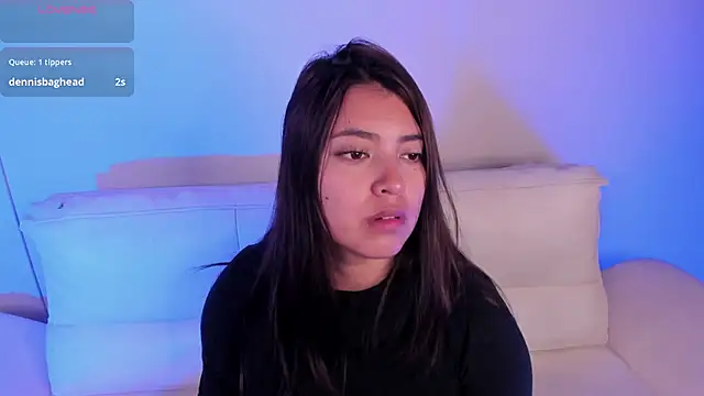 Snapshot of Rebeca_Williams_ chatting on 11/19/25, 11:43 Rebeca Williams online show from 11/19/25, 11:43