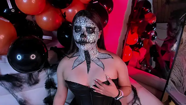 Snapshot of Rebeca_Williams_ chatting on 10/31/25, 12:02 Rebeca Williams online show from 10/31/25, 12:02