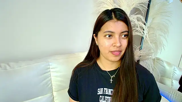 Snapshot of Rebeca_Williams_ chatting on 02/20/25, 10:26 Rebeca Williams online show from 02/20/25, 10:26