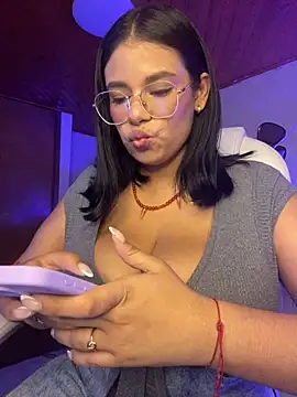 Isabella boobd online show from 05/06/26, 08:02