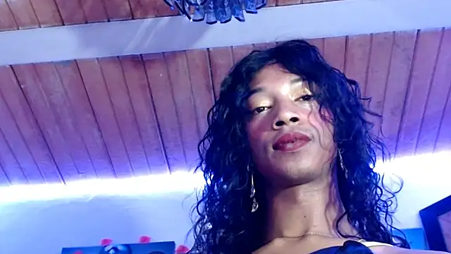 Snapshot of Maidi_ chatting on 03/20/25, 09:15 Maidi online show from 03/20/25, 09:15