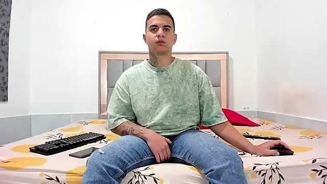 simookeler online show from 11/22/25, 10:08