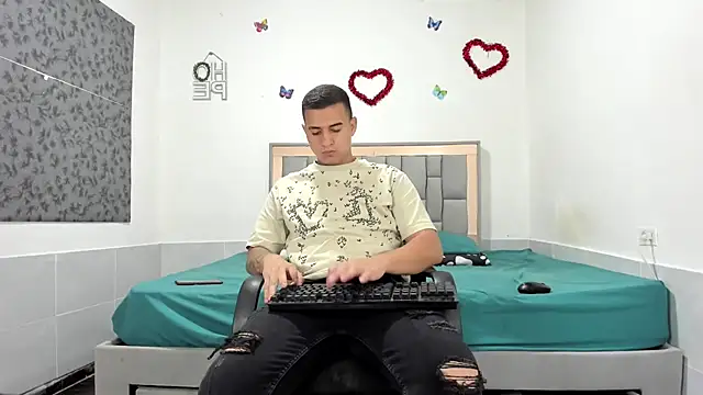 simookeler online show from 10/16/25, 12:46