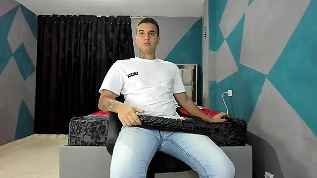 simookeler online show from 03/16/25, 05:58