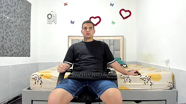 simookeler online show from 10/21/25, 03:06