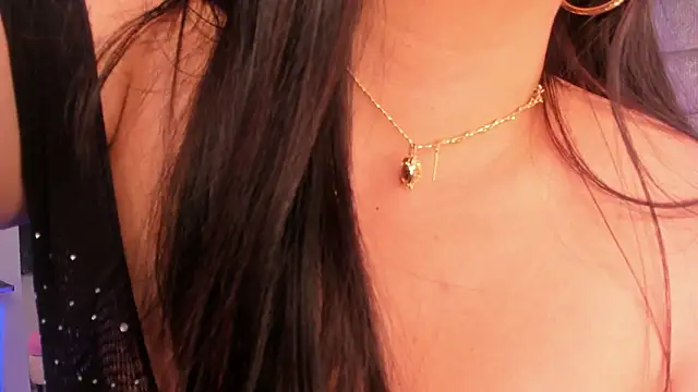 EmaJames25 online show from 12/20/25, 03:26