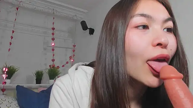 Jennifer murr online show from 03/21/25, 01:45