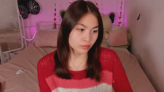 Jennifer murr online show from 10/26/25, 01:33