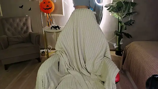 Jennifer murr online show from 11/03/25, 01:37