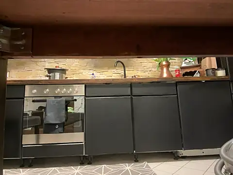 Snapshot of SunnyWild chatting on 02/21/25, 12:05 SunnyWild online show from 02/21/25, 12:05