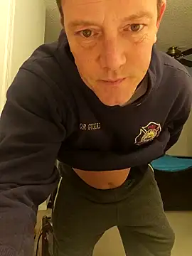 Bigtater1999 online show from 04/06/26, 10:33