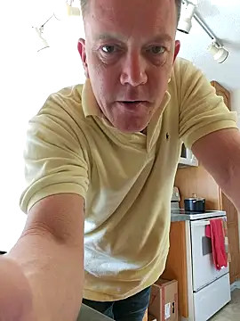 Bigtater1999 online show from 03/01/26, 07:14