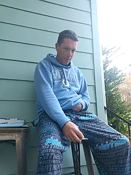 Snapshot of Bigtater1999 chatting on 11/23/25, 01:21 Bigtater1999 online show from 11/23/25, 01:21