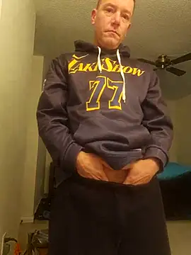 Snapshot of Bigtater1999 chatting on 12/14/25, 02:55 Bigtater1999 online show from 12/14/25, 02:55