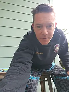 Snapshot of Bigtater1999 chatting on 11/30/25, 02:29 Bigtater1999 online show from 11/30/25, 02:29