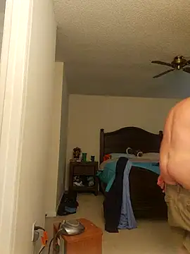 Bigtater1999 online show from 04/16/26, 09:39