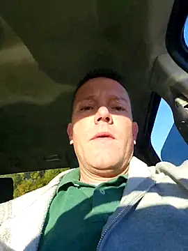 Snapshot of Bigtater1999 chatting on 11/05/25, 12:41 Bigtater1999 online show from 11/05/25, 12:41