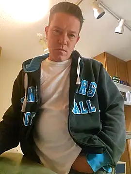 Bigtater1999 online show from 02/17/26, 01:14