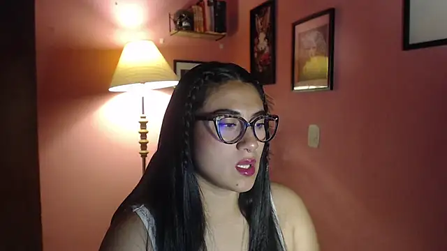 bunnyemilyrose36 online show from 04/17/26, 08:06