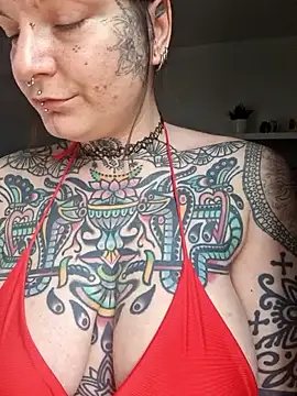 lizzardqueeen online show from 01/14/26, 01:48