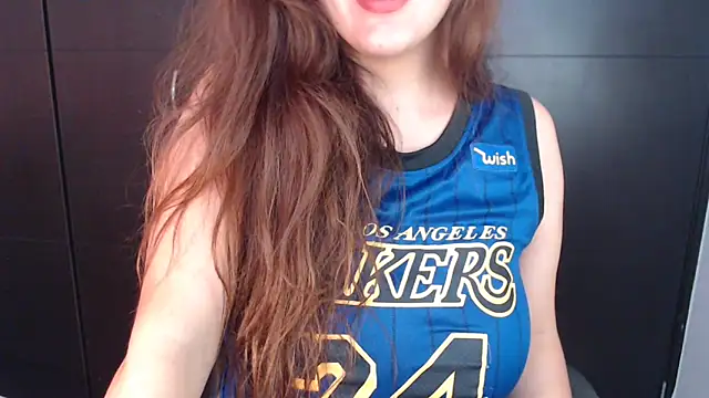 AdharaLujan online show from 01/30/25, 03:51