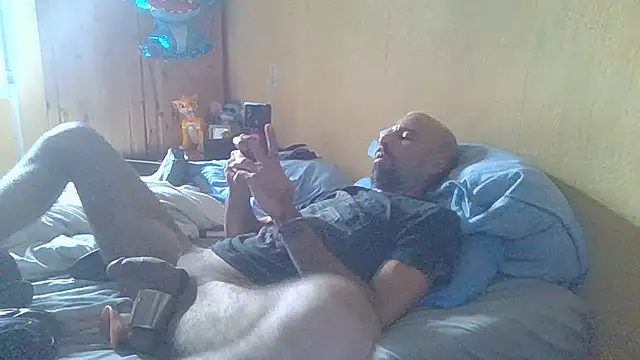 arrow13680 online show from 11/02/25, 01:38