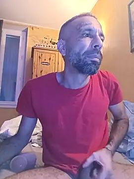 arrow13680 online show from 12/03/25, 08:58