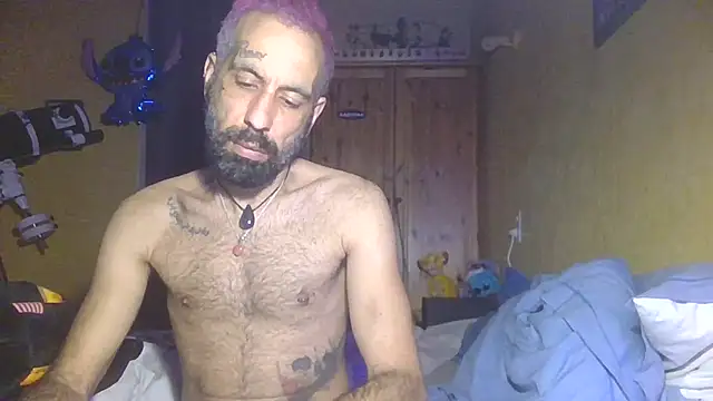 arrow13680 online show from 11/29/25, 12:33