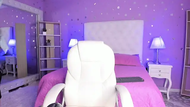 scarlette 15  online show from 12/02/25, 02:12