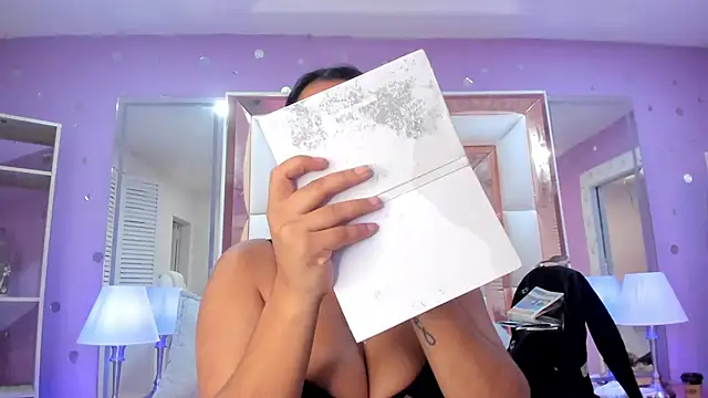 scarlette 15  online show from 04/17/26, 03:09