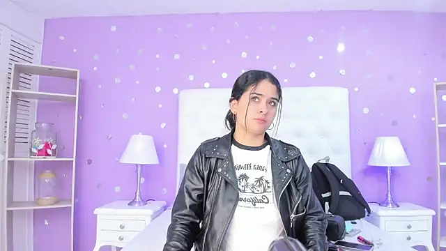 scarlette 15  online show from 11/29/25, 02:55