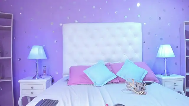 scarlette 15  online show from 02/11/26, 03:17