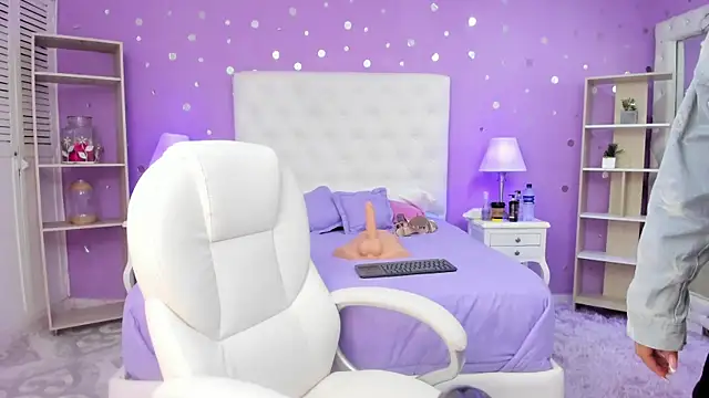 scarlette 15  online show from 01/15/26, 03:21